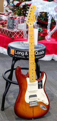 Store Special Product - Fender - American Professional II Stratocaster HSS, Maple Fingerboard - Sienna Sunburst